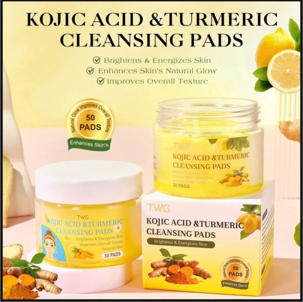 Open jar of kojic acid turmeric cleansing pads